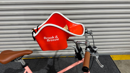 B&B Bicycle Pet Front Seat Red - head tube mount