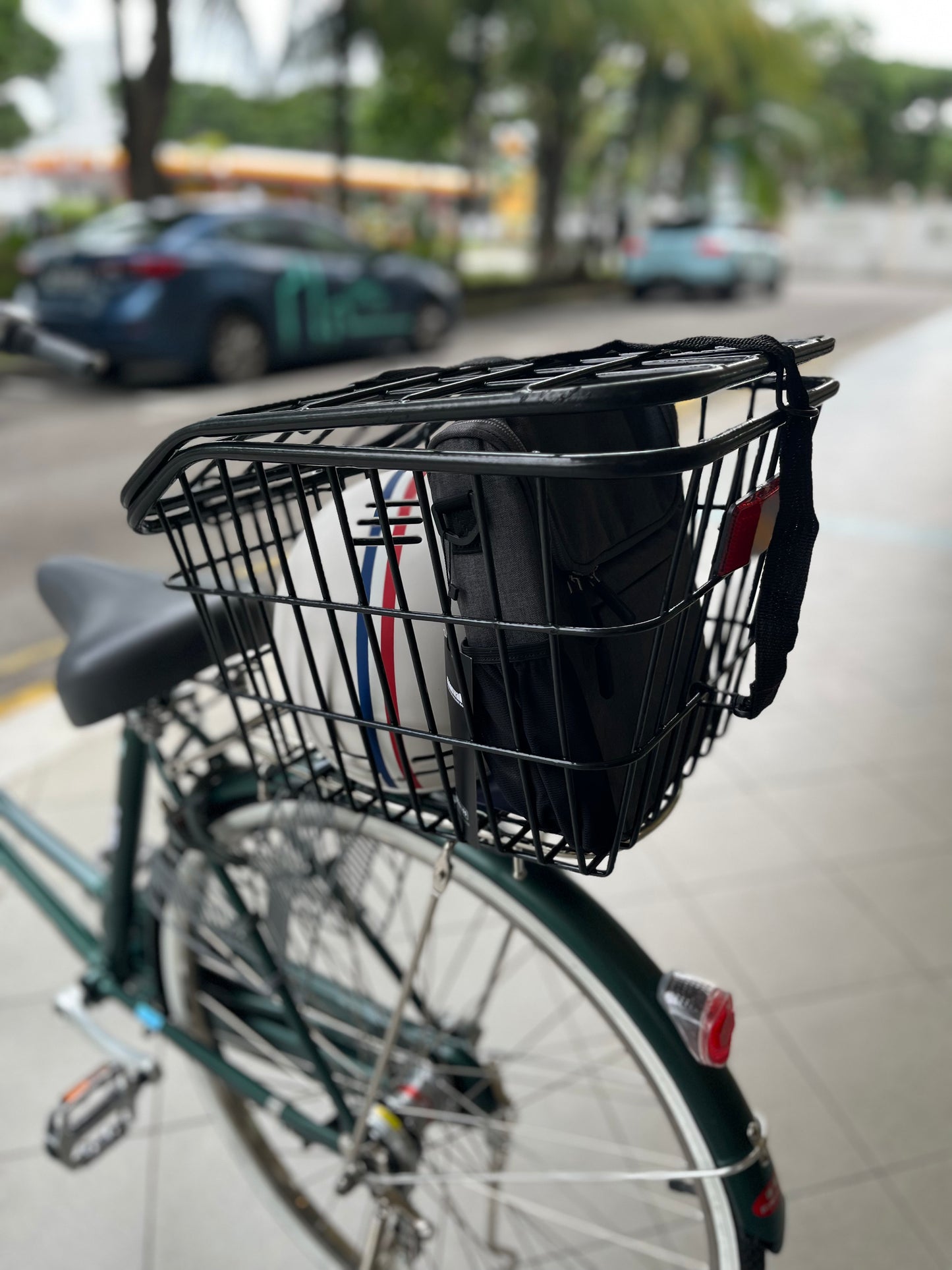 REAR BASKET WIRE MESH BLACK WITH COVER