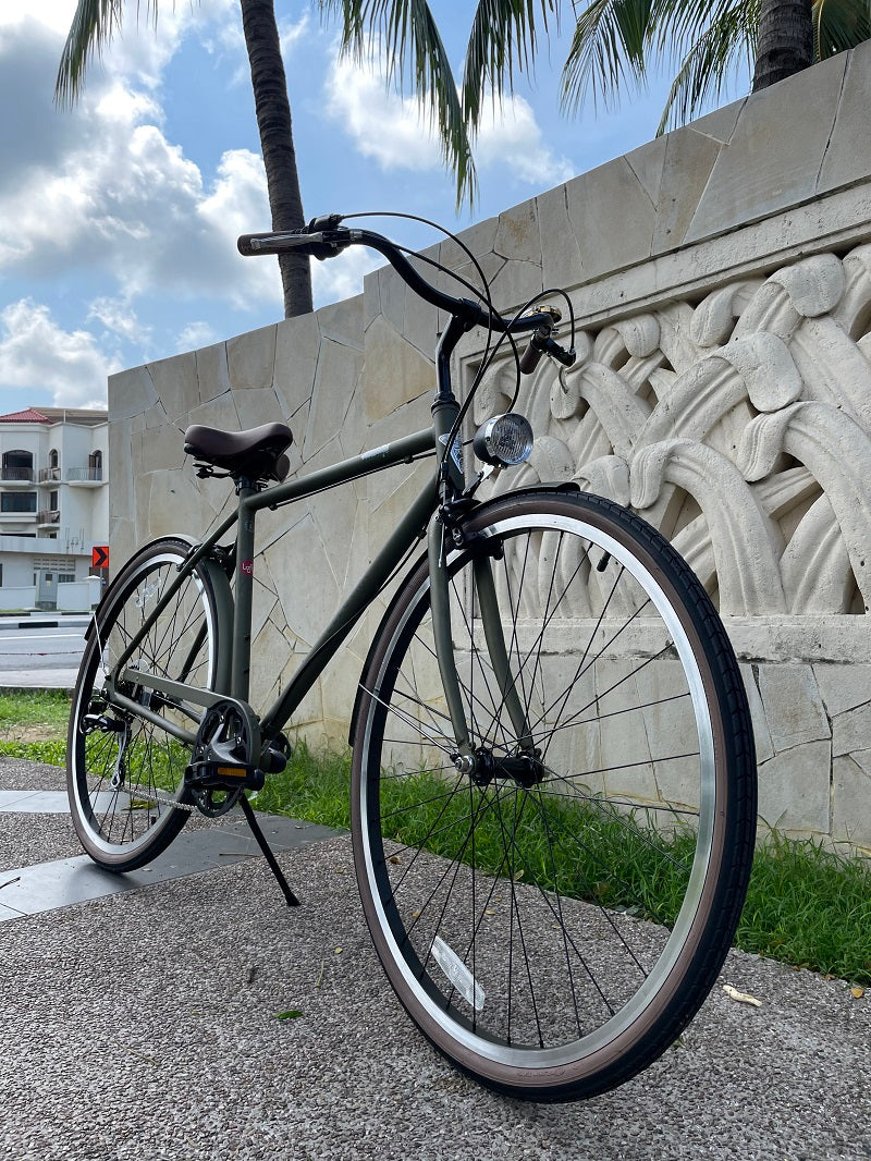 ELECTRA LOFT CLASSIC CITY BIKE 28 INCH MATTE ARMY GREEN 7 SPEED + FREE HEADLIGHT AND BIKE LOCK Q5