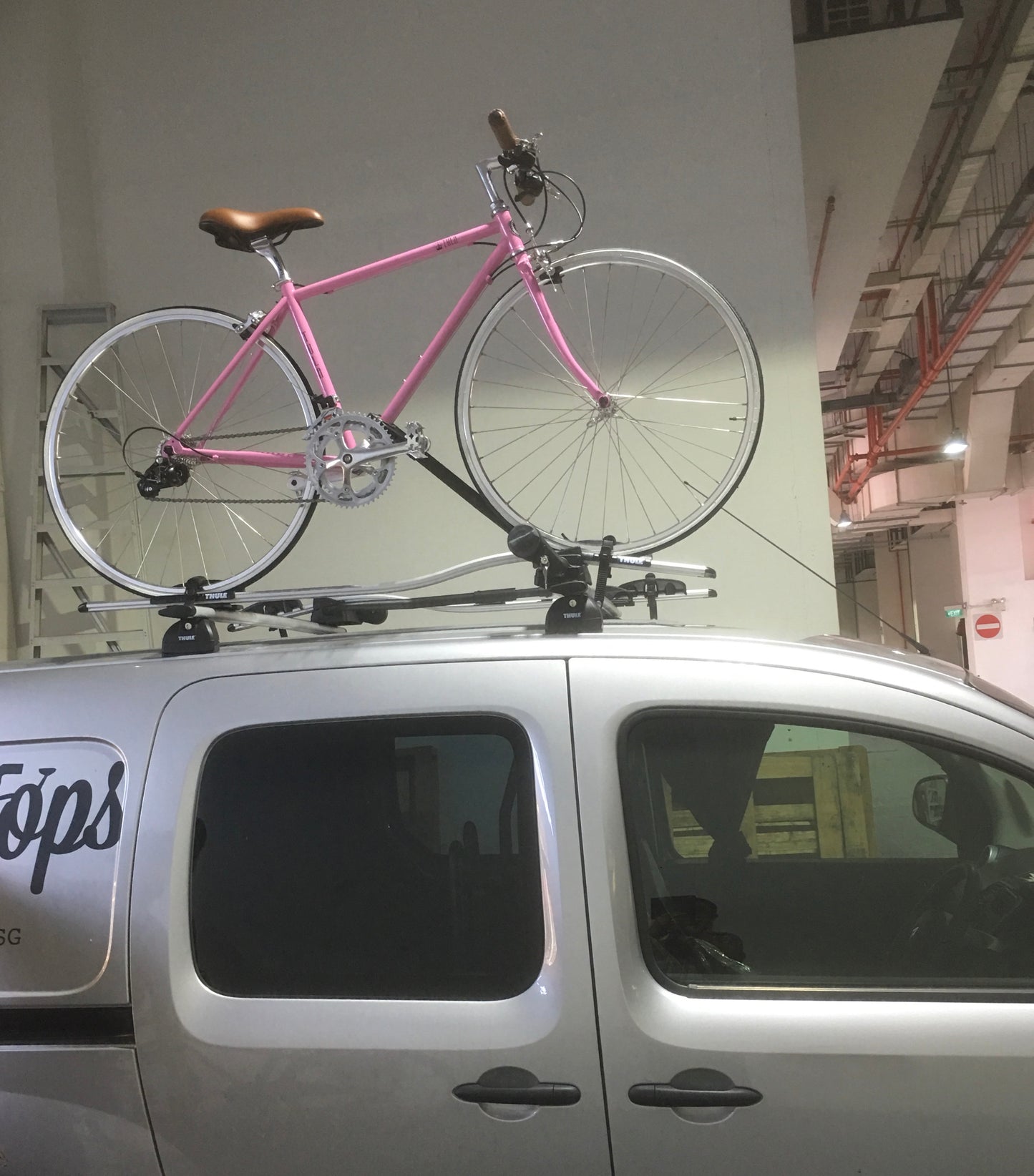 PICK UP / DELIVERY CHARGE (WITHIN SINGAPORE - TO and FRO)