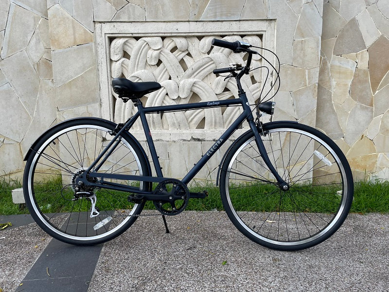 ELECTRA LOFT CLASSIC CITY BIKE 28 INCH MATTE NAVY BLUE 7 SPEED + FREE HEADLIGHT AND BIKE LOCK Q5