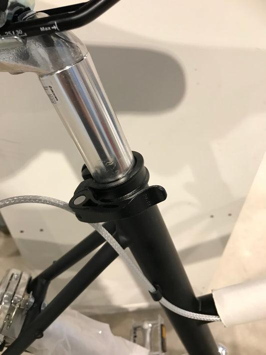 Quick Release Clamp for Bobbin Metric