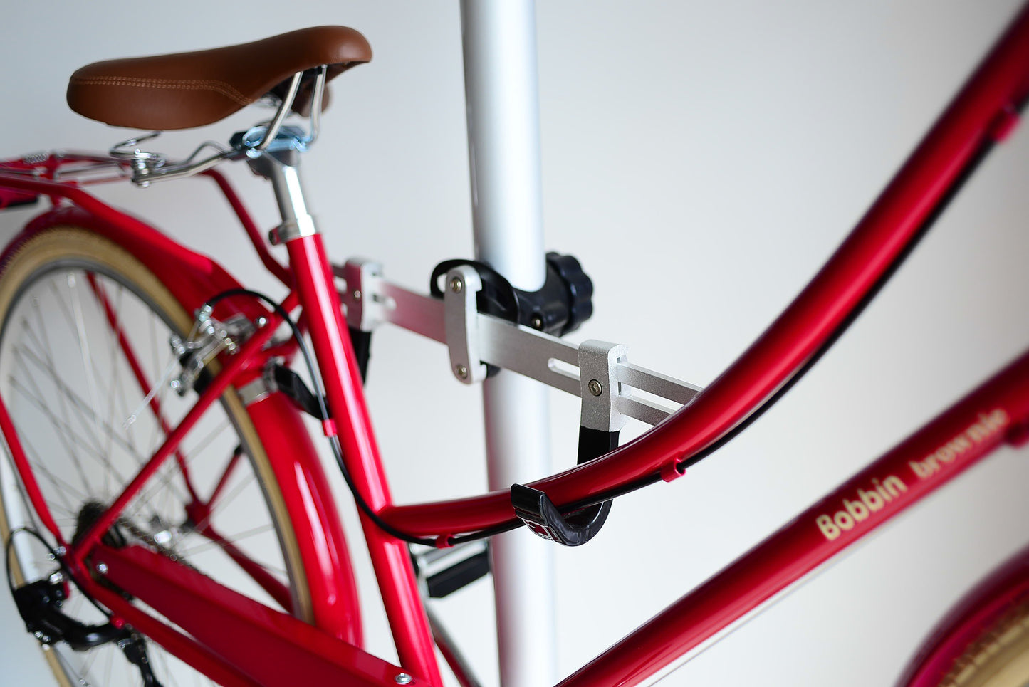 TELESCOPIC BIKE RACK ALLOY WITH ALLOY HOOK 1.7 M to 4.0 M